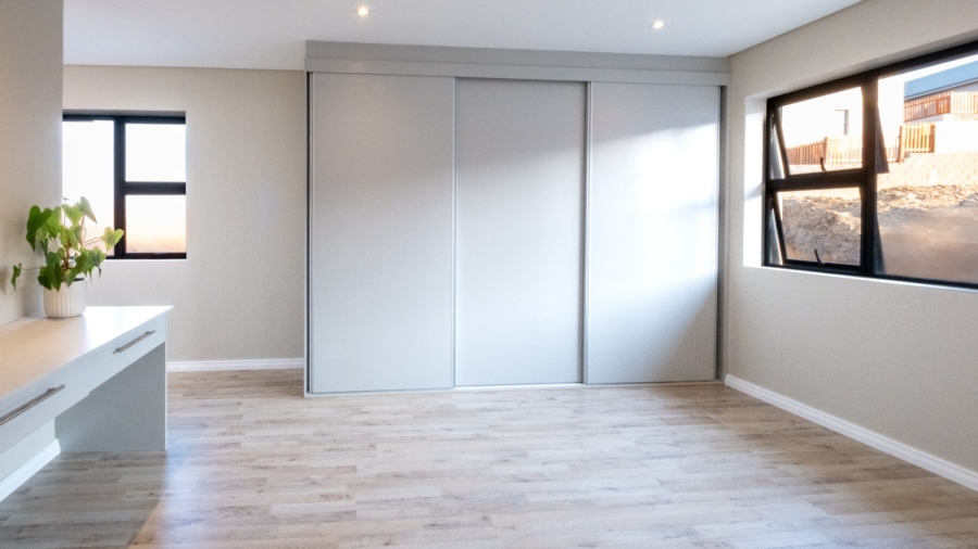 3 Bedroom Property for Sale in Blue Mountain Village Western Cape